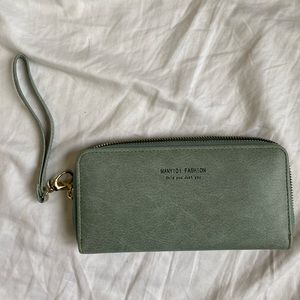 blue/gray wallet with pink interior!✨💞